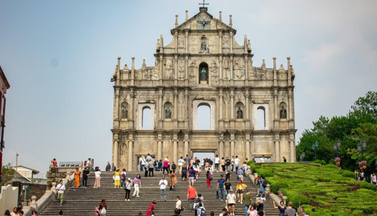 Número de visitantes em Macau cai 19% em agosto 11 Número de visitantes em Macau cai 19% em agosto
