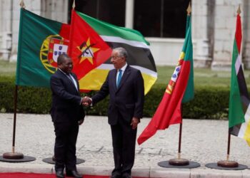 Marcelo adia deslocação a Moçambique para depois da Cimeira Luso-Moçambicana