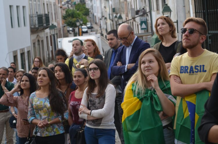 São brasileiros aqueles que mais reclamam de discriminação em Portugal 11 São brasileiros aqueles que mais reclamam de discriminação em Portugal