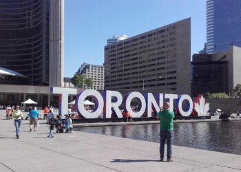 Toronto está à procura de 15.000 pessoas para trabalhar nas eleições municipais de outubro