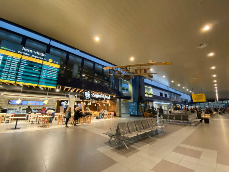 Açores reivindicam triplo das verbas para rotas aéreas não liberalizadas 11 Açores reivindicam triplo das verbas para rotas aéreas não liberalizadas