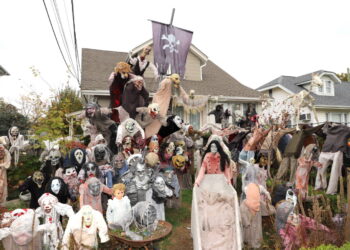 EUA. Decoração de Halloween de família portuguesa atrai milhares de visitantes