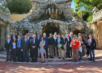 Empresários e advogados brasileiros em missão por investimentos