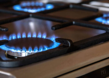 Preços da luz e do gás domésticos batem máximos na UE no primeiro semestre