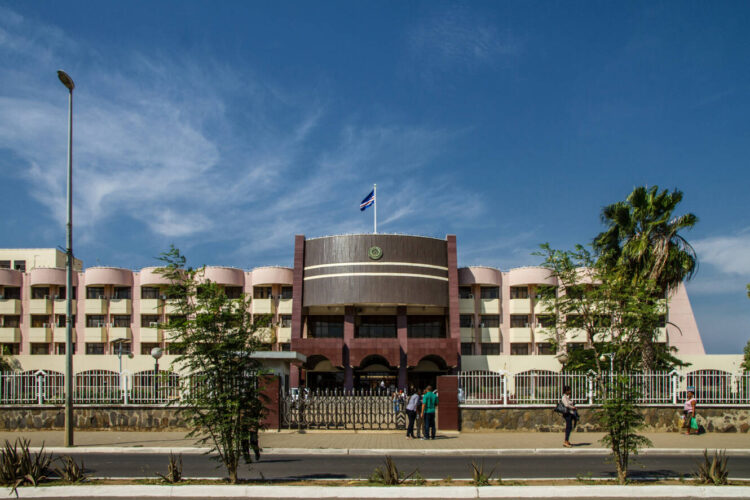 Cabo Verde. Salários da função pública valem mais de 10% do PIB em 2023 11 Cabo Verde. Salários da função pública valem mais de 10% do PIB em 2023