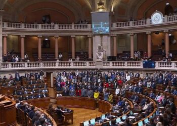 Governo descarta descida do IVA do cabaz essencial de bens alimentares