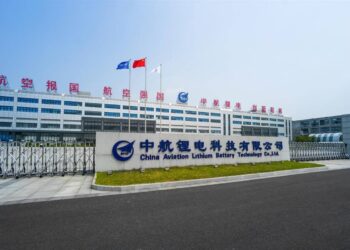 Fábrica de baterias de veículos elétricos em Sines estará a funcionar em 2025