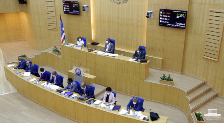 Cabo Verde. Orçamento do parlamento aumenta 7% em 2023 para mais de 9ME