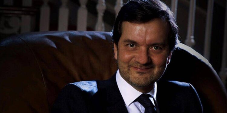 “Os açorianos estão, maioritariamente, nos Estados Unidos, no Canadá e no Brasil”, disse José Andrade, Diretor Regional das Comunidades nos Açores 11 José Andrade, Diretor Regional das Comunidades nos Açores