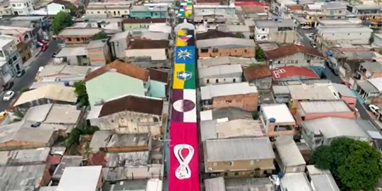 Brasil: Manaus cria ruas temáticas da Taça do Mundo de Futebol 11 Manaus Brasil
