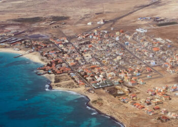Cabo Verde aponta retoma turística no Sal e Boa Vista e quer alargar a São Vicente