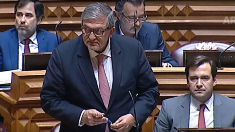 PSD apresenta proposta de alteração da lei do Conselho das Comunidades até final do mês 11 PSD apresenta proposta de alteração da lei do Conselho das Comunidades até final do mês