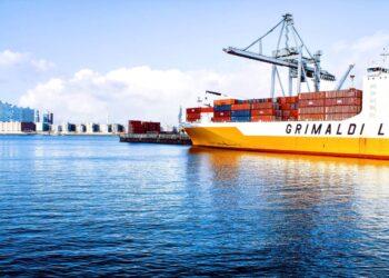 Importações sobem 29,6% e exportações 24,7% em setembro