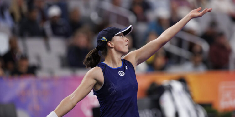 Ténis. Iga Swiatek eleita atleta do ano pelas agências de notícias europeias 11 tenista