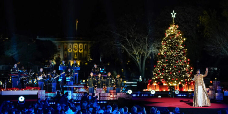 EUA. Celebração da Árvore de Natal Nacional completa 100 anos 11 NATAL