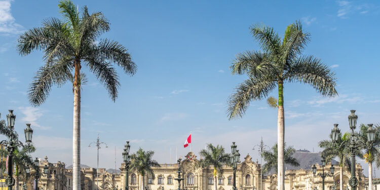 Peru. Sete jovens portugueses retidos por conflitos 11 peru