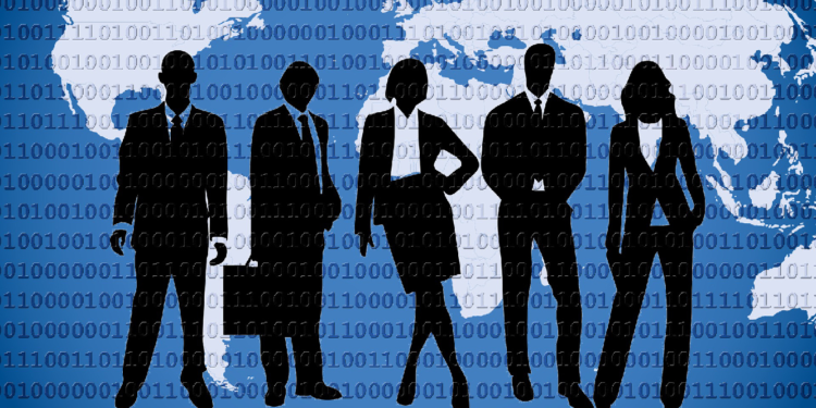 Regresso a Portugal de emigrantes qualificados motiva fórum virtual 11 emigrantes