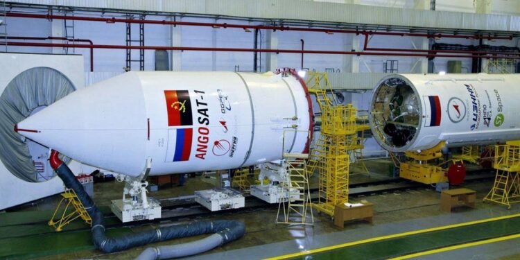 Angola Centro de Controlo e Missão de Satélites