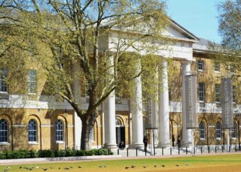 Reino Unido. Vhils e André Saraiva em grande exposição sobre arte de rua e graffiti em Londres