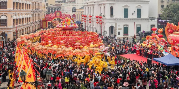 Macau. Visitantes no Ano Novo Lunar, menos 62% do que antes da pandemia 11 Macau. Visitantes no Ano Novo Lunar
