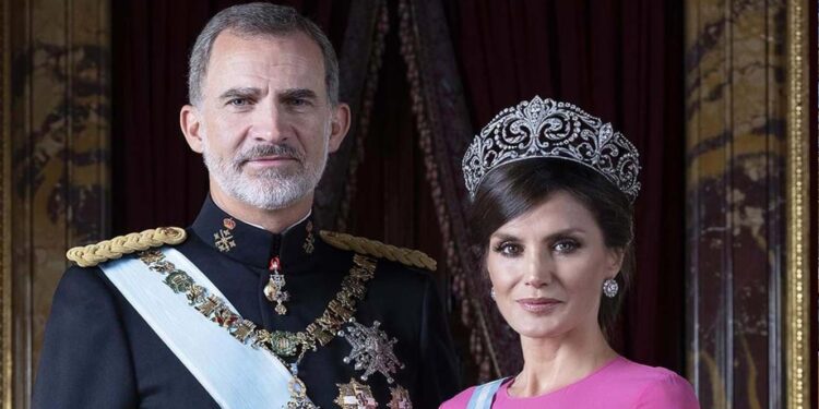 Reis de Espanha visitam Angola em fevereiro 11 Os Reis de Espanha, Felipe VI e Letizia