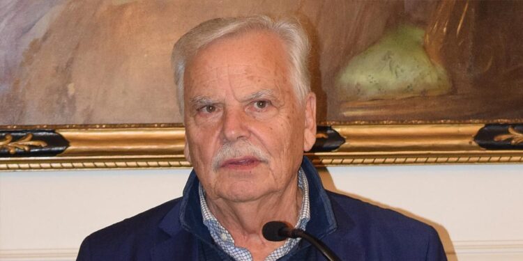 EUA. “Conversas da Diáspora”. Prof. Onésimo Almeida será o primeiro convidado da nova temporada 11 Prof. Onésimo Almeida