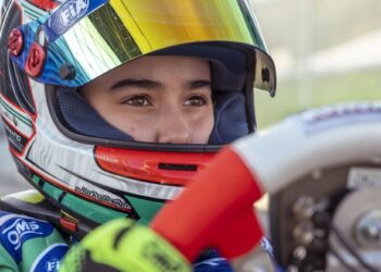 praticantes femininos de automobilismo