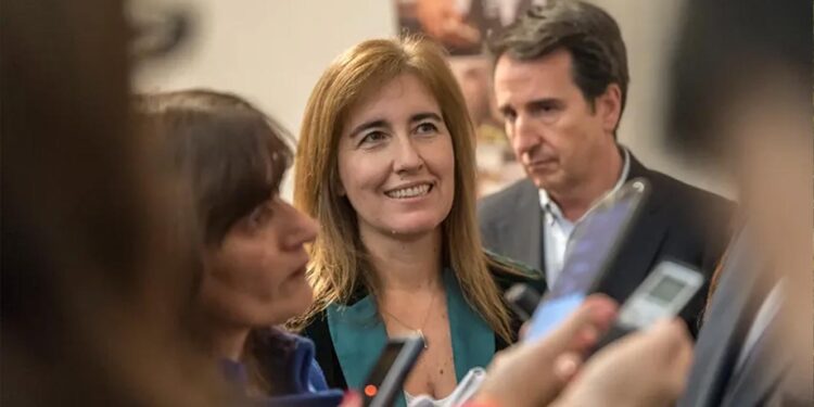 Comunidades: Governo português expande Programa Regressar nos EUA 11 Ana Mendes Godinho