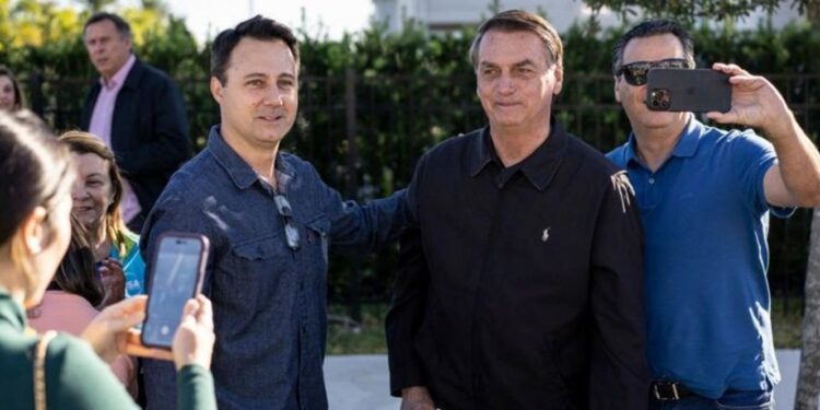 Brasil. Bolsonaro quer ficar nos EUA com visto turístico 11 Bolsonaro EUA