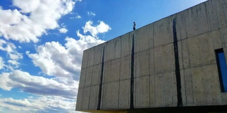 Circulação da Coleção de Arte Contemporânea do Estado começa em fevereiro em Foz Côa 11 Foz Côa