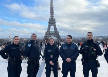 França. PSP faz patrulhas em Paris