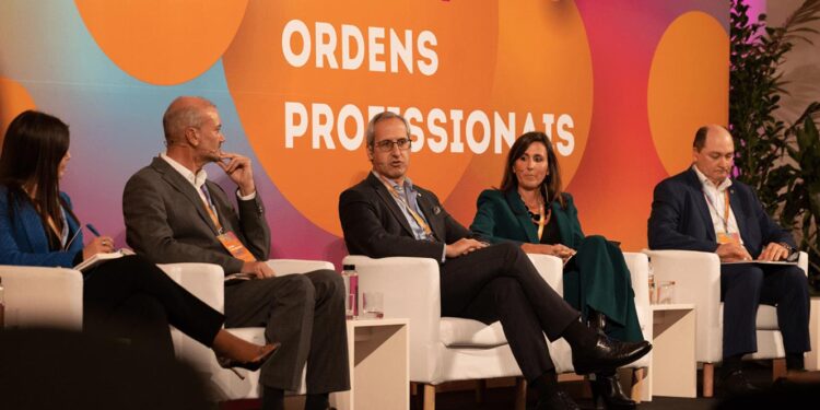 Açores um mercado pleno de oportunidades 11 Francisco Bettencourt