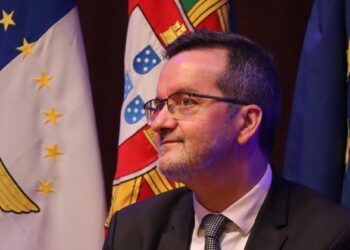 José Andrade discute as migrações nos Açores