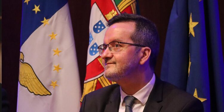 José Andrade discute as migrações nos Açores