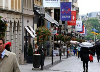 duplo feriado luxemburgo