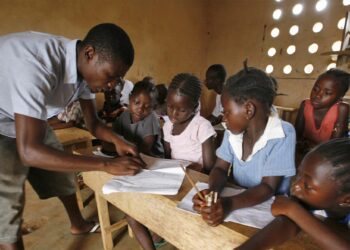 ensino Guiné-Bissau