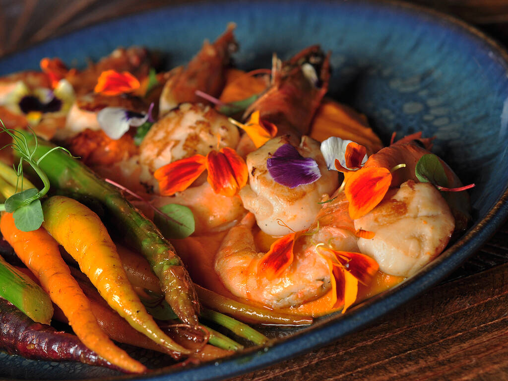 “All you need is love” e uma refeição romântica para celebrar o Dia dos Namorados em Lisboa 14 “All you need is love” e uma refeição romântica para celebrar o Dia dos Namorados em Lisboa