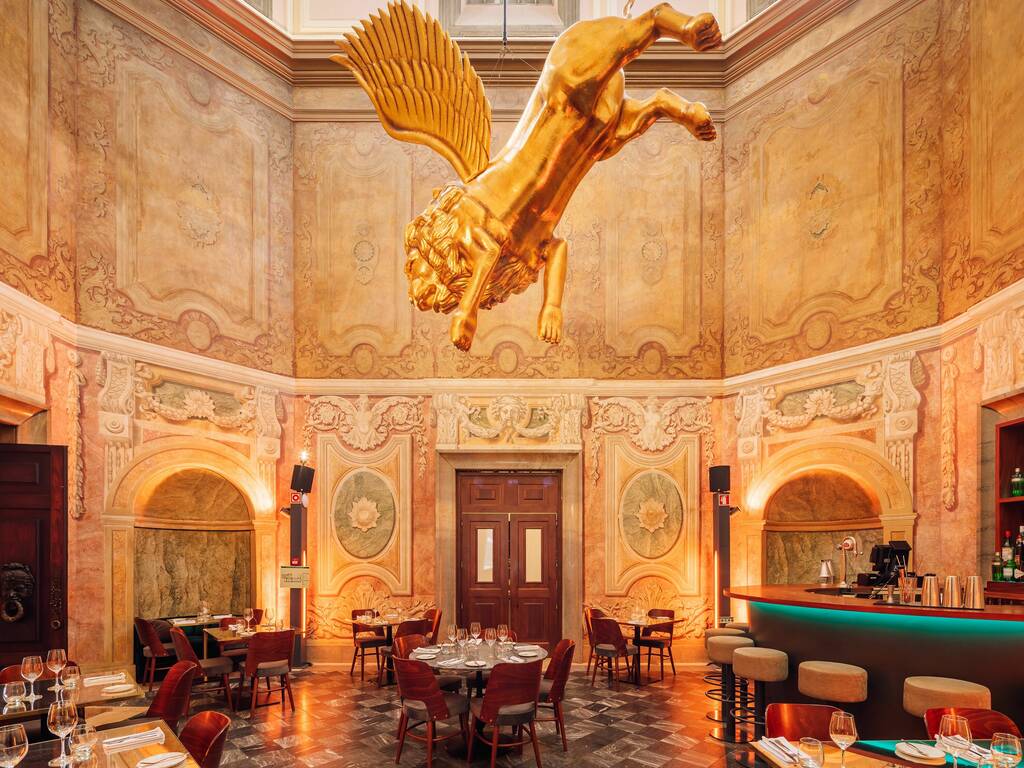 “All you need is love” e uma refeição romântica para celebrar o Dia dos Namorados em Lisboa 18 “All you need is love” e uma refeição romântica para celebrar o Dia dos Namorados em Lisboa