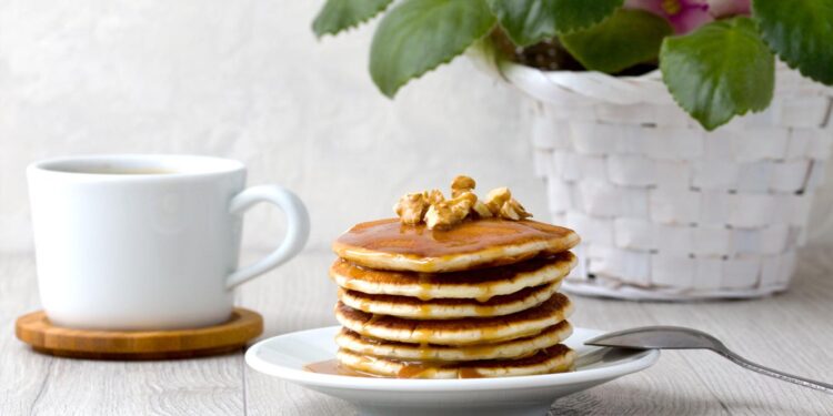 Quer servir o pequeno-almoço na cama? Faça estas deliciosas panquecas 11 panquecas