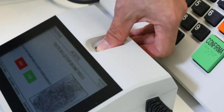 PS recomenda ao Governo experiência de voto eletrónico para emigrantes 11 voto electronico