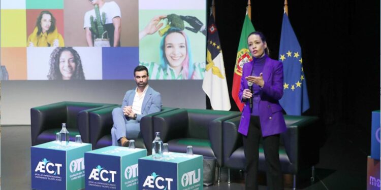 Açores com novo programa para apoiar empreendedorismo e criatividade juvenil 11 Açores com novo programa para apoiar empreendedorismo e criatividade juvenil