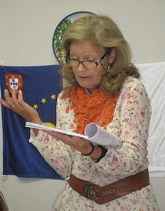 Aida Baptista: um trajeto de vida unido à emigração portuguesa 12 Aida Baptista: um trajeto de vida unido à emigração portuguesa