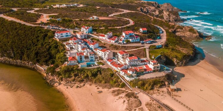Imobiliário. 'Triângulo dourado' do Algarve Central aumentou valor de 15% em 2022 11 Algarve imobiliario