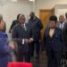 Angola. Teté António constata funcionamento do Consulado de Angola em Lisboa 21 Angola. Teté António