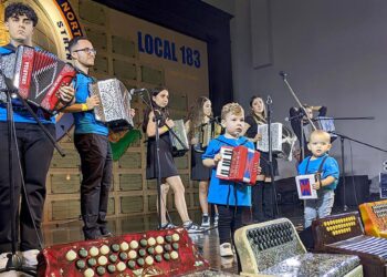 Festival de Concertinas e Cantares ao Desafio Toronto