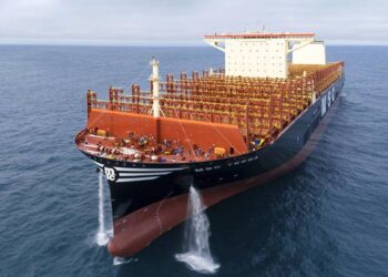 Maior navio porta-contentores