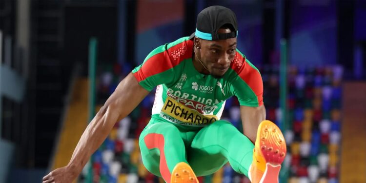 Pichardo bate recorde nacional e é bicampeão europeu de triplo salto com marca histórica de 17,60 metros 11 Pichardo