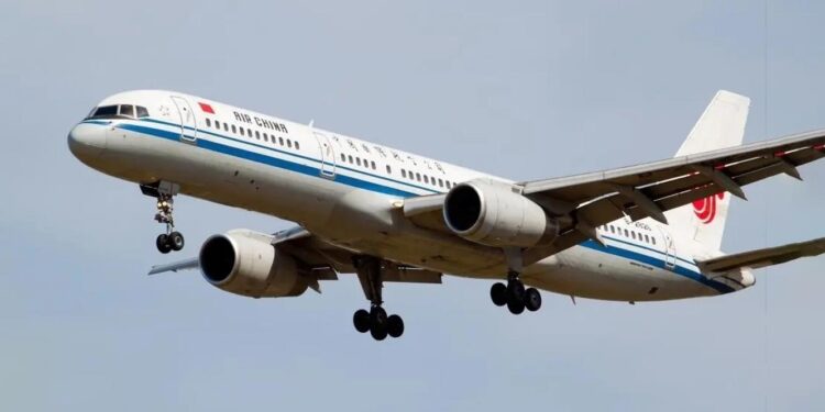 China retoma emissão de vistos para estrangeiros 11 air china