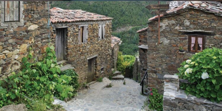 Aldeias Históricas querem ser o primeiro destino turístico neutro em carbono 11 Aldeias Históricas de Portugal