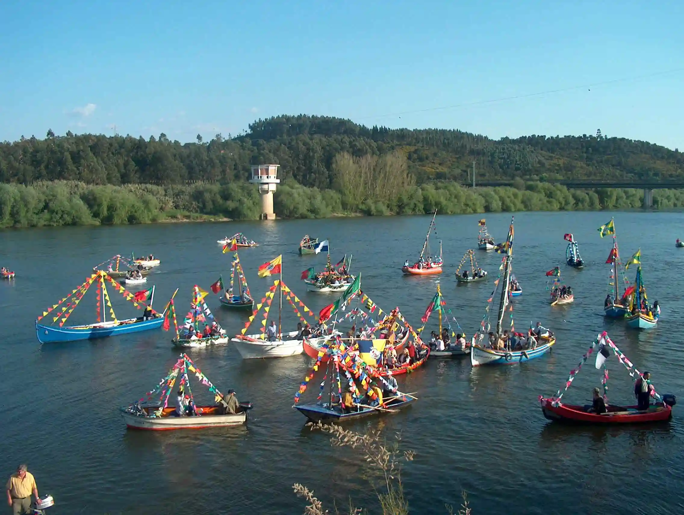 Milhares de pessoas esperadas em Constância para secular bênção dos barcos 12 Milhares de pessoas esperadas em Constância para secular bênção dos barcos